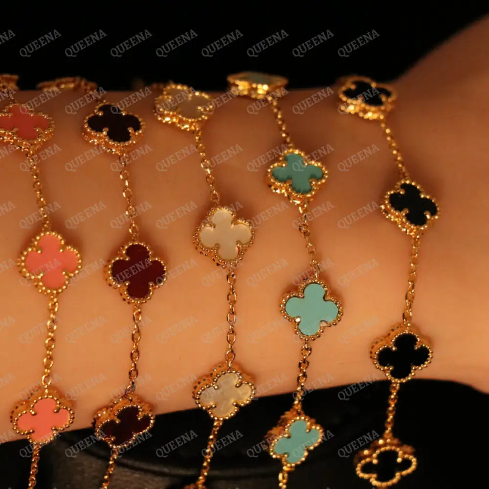 Mini Clover Bracelet with 5 Multi Leaf Clover - High Quality 18k Gold Plated Statement Piece Bracelet