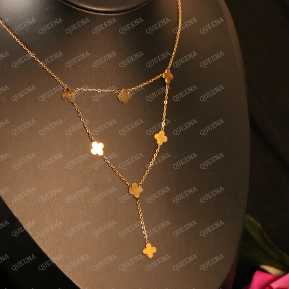 Multi Clovers Necklace Necklaces