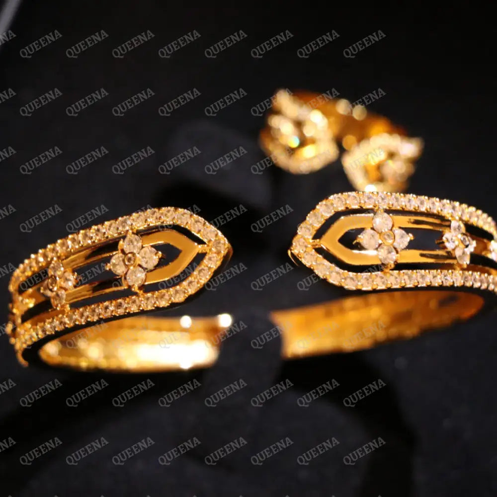 ROYAL Princess Flower Half Set Stud with Zircon Stones - High Quality 18k Gold Plated Statement Design - Jewelry Sets