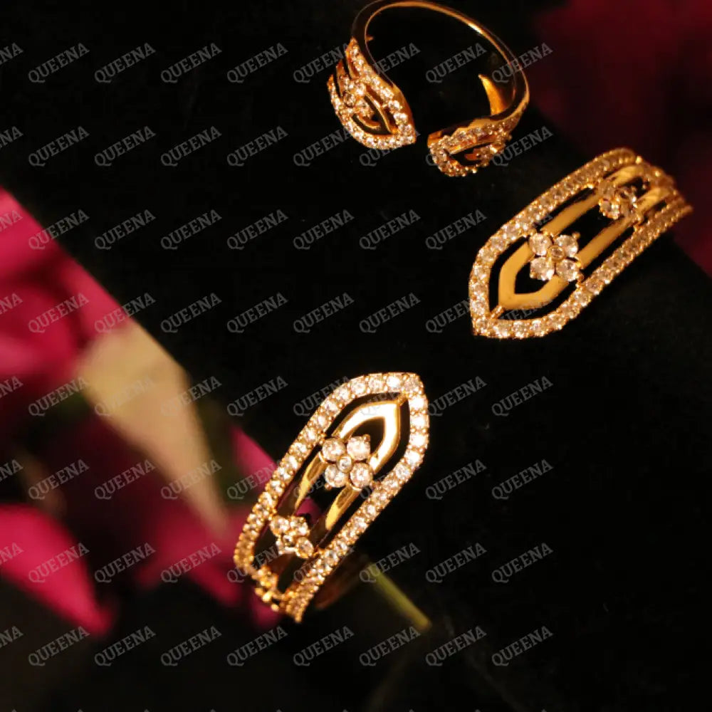 ROYAL Princess Flower Half Set Stud with Zircon Stones - High Quality 18k Gold Plated Statement Design - Jewelry Sets