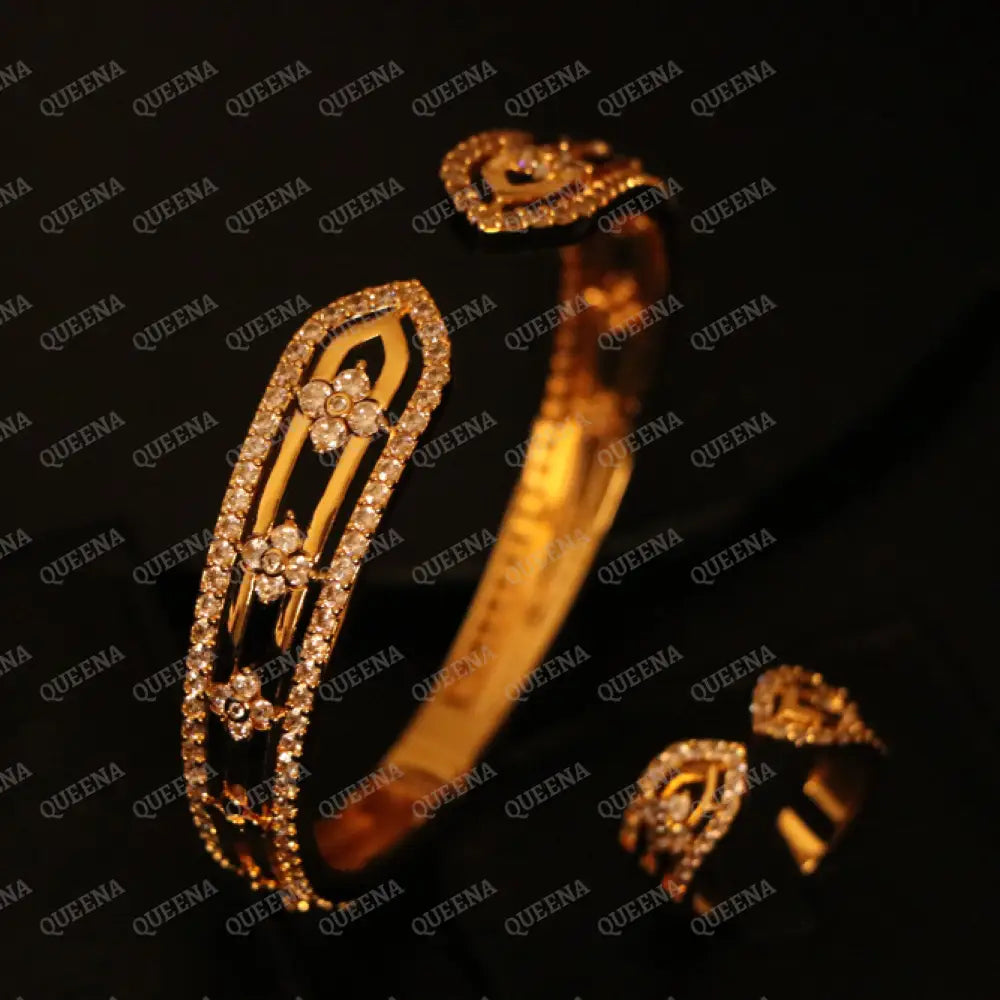 ROYAL Princess Flower Half Set Stud with Zircon Stones - High Quality 18k Gold Plated Statement Design - Jewelry Sets