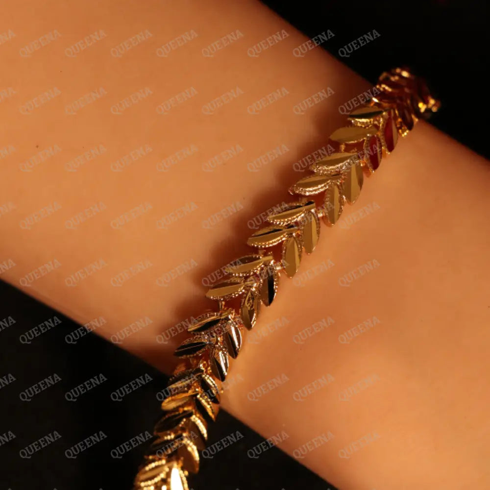 Sabalah Chain Bracelet - High Quality 18k Gold-Plated Statement Piece - Bracelet