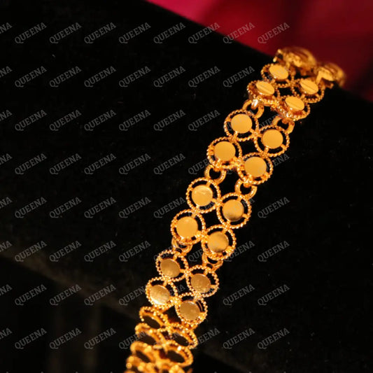 Salwa Shiny Chain Bracelet - High Quality 21k Gold-Plated Statement Piece - Bracelet