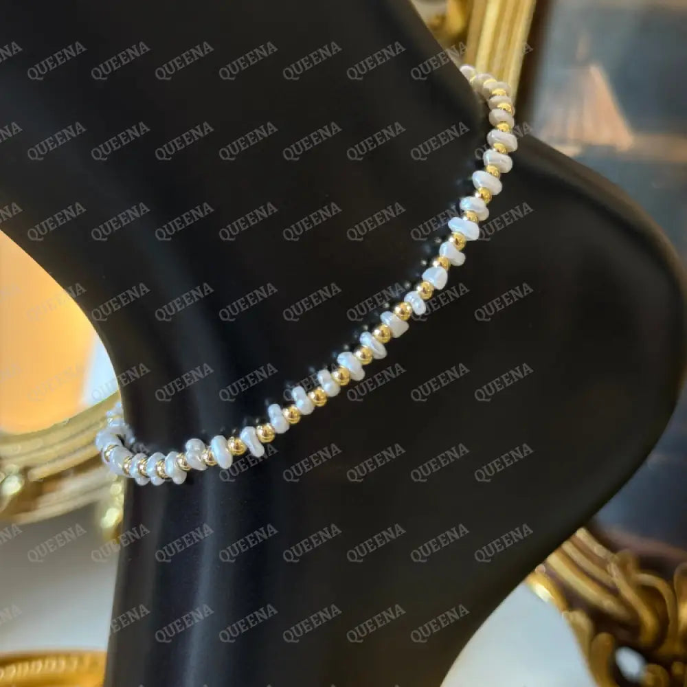 Simple Pearls Anklet Anklet
