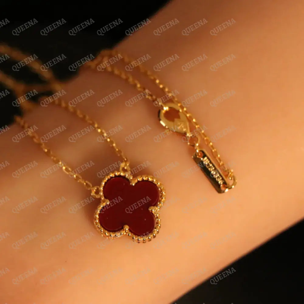 Single Burgundy clover Necklace - High Quality Stainless Steel Statement Piece Necklaces
