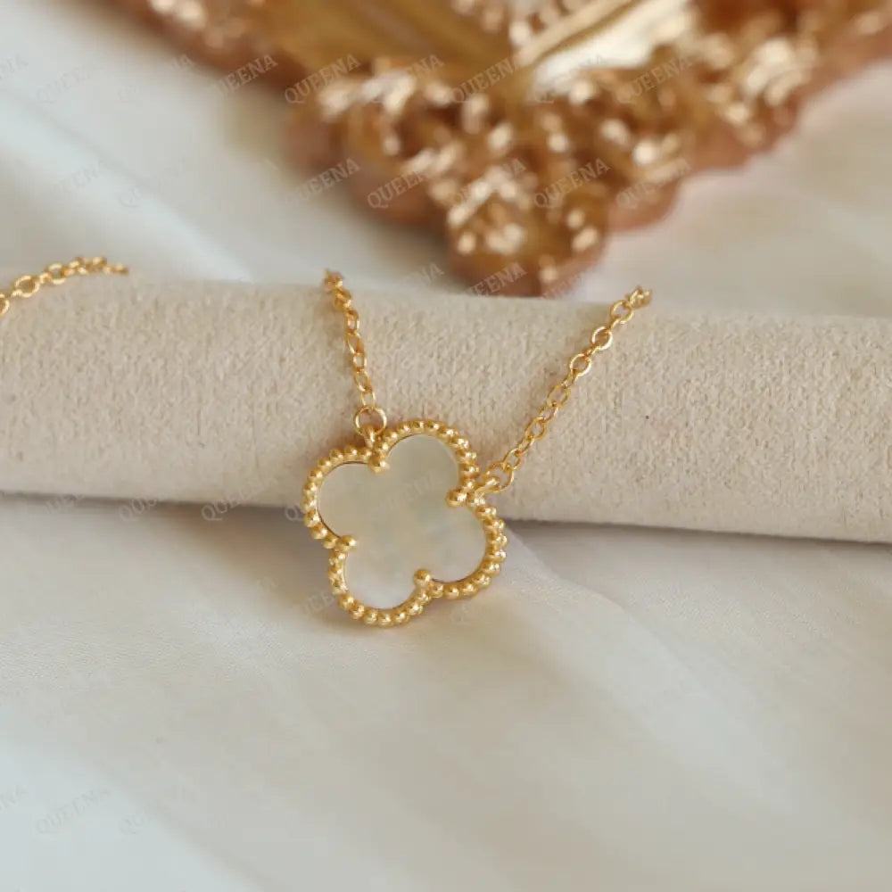 Single White clover Necklace - High Quality Stainless Steel Statement Piece Necklaces