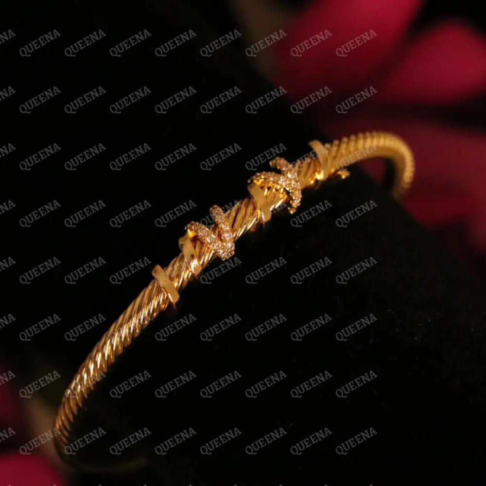 TRENDY Golden Dana Bangle Bracelet