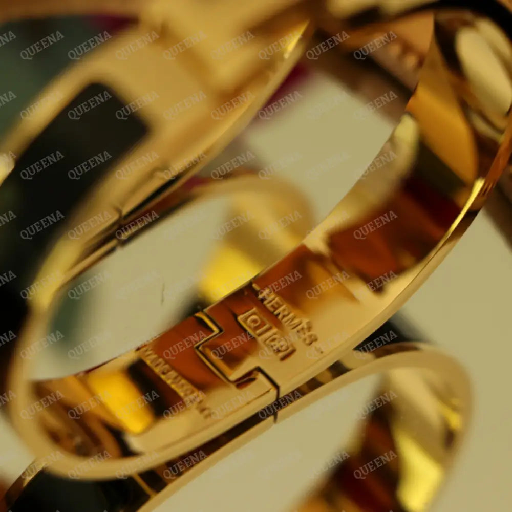 Trendy Hermez H Bangle Bracelet