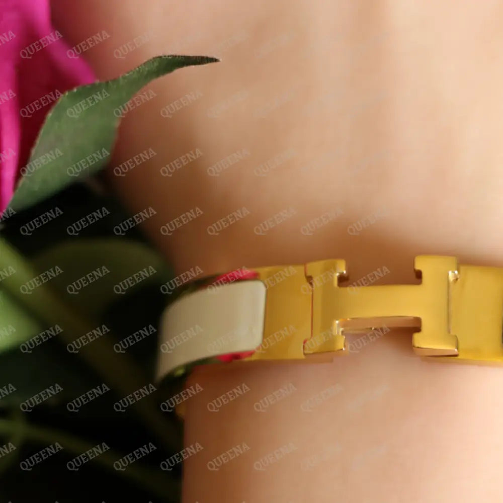 Trendy Hermez H Bangle Bracelet