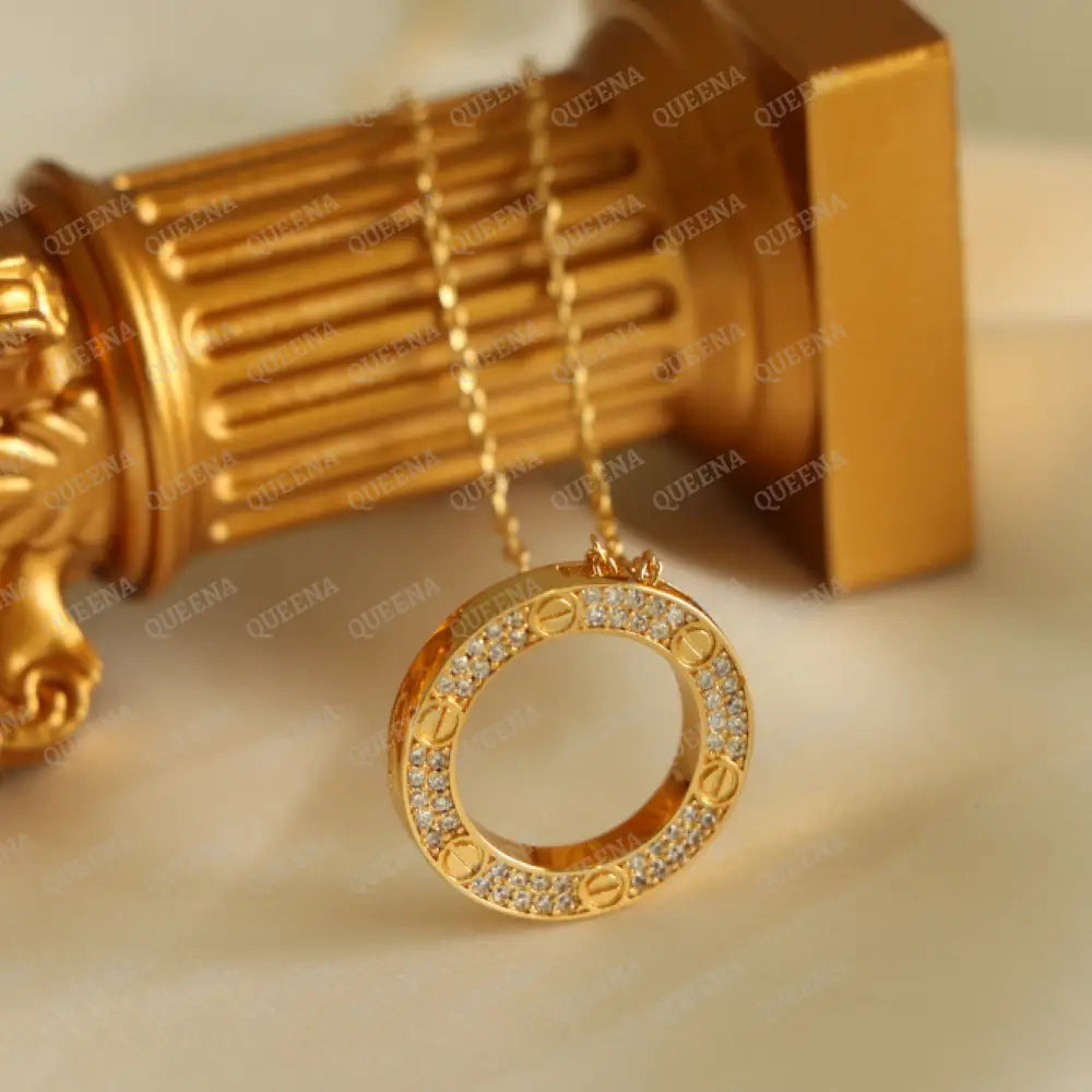 Trendy Iconic Love Circular Pendant Necklace With Zircon Necklaces