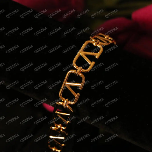 Trendy Valentina Bracelet Bracelet