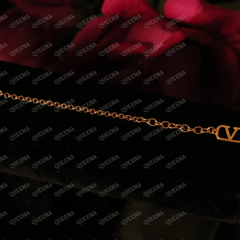 Valentina Bracelet Studded with Zircons Bracelet