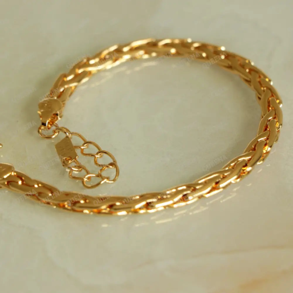 Venessa Bracelet - 18K Italy Gold-Plated Bracelet